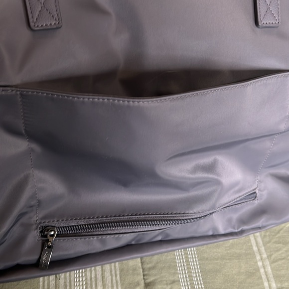 Baggallini Weekender Bag - Picture 6 of 6